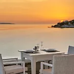 Saint John & Hotell