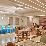 Saint John & Hotell 5*