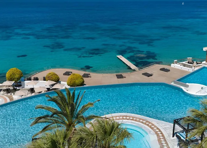 Resort Saint John & 5*