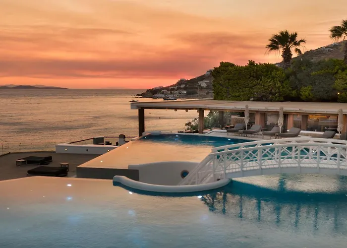 Saint John & Hotel 5*