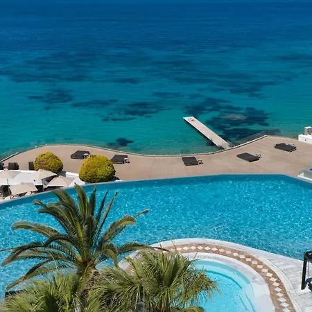 Resort Saint John & 5*